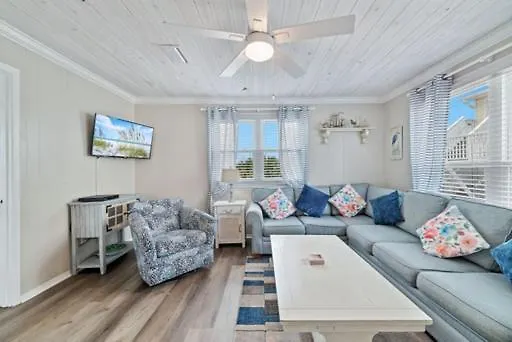 Apartment Sea And Sun Unit 6 By Collection